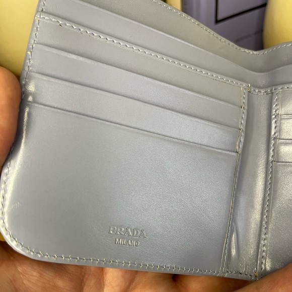 PRADA Compact Zippy Wallet in Smooth Leather - Picture 12 of 15